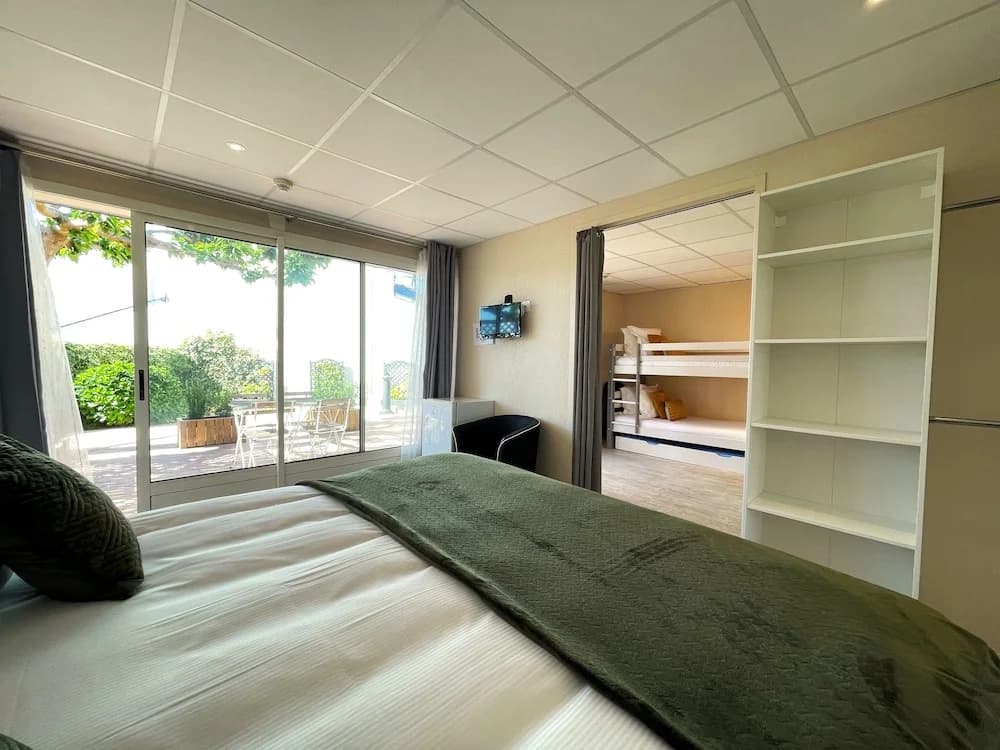 Hotel les Quatre Saisons - Photo 4