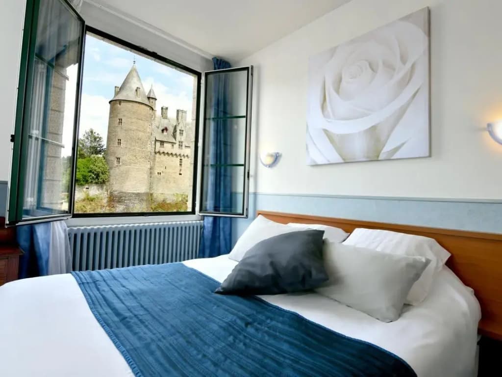 Logis Hotel du Chateau - Miniature 5