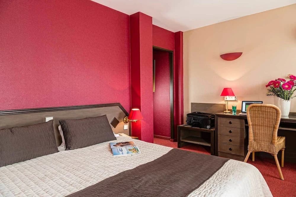 Hotel Beausejour - Photo 5