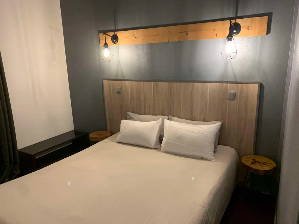 Sure Hotel by Best Western Annecy - Photo 4