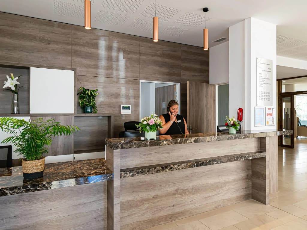 Quality Suites Marseille Centre Lodi - Photo 2
