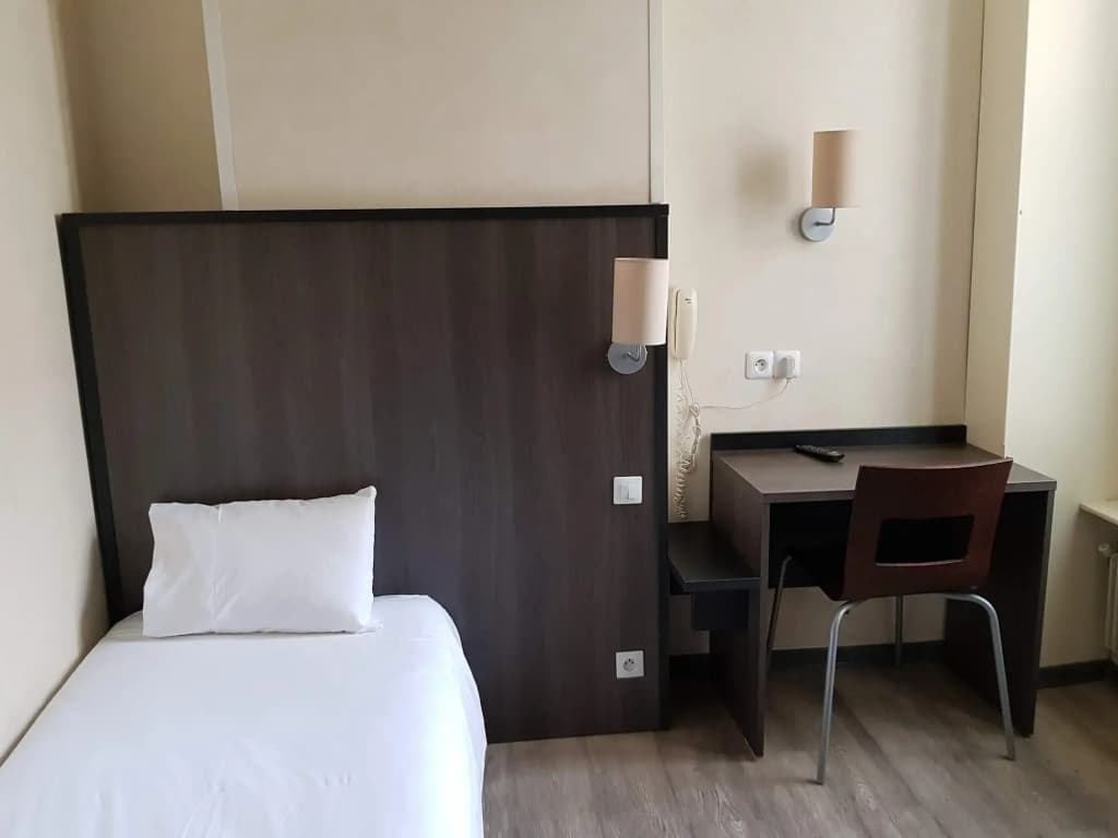 Hotel D'Anjou - Photo 5