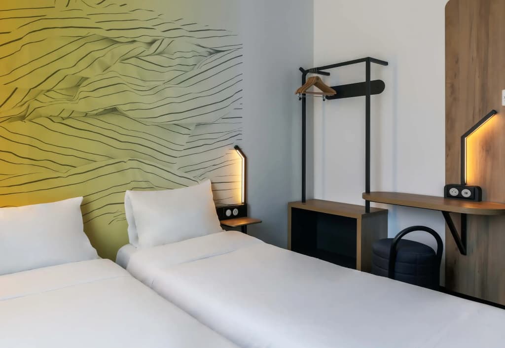 B&B HOTEL Thionville Centre Gare - Photo 5