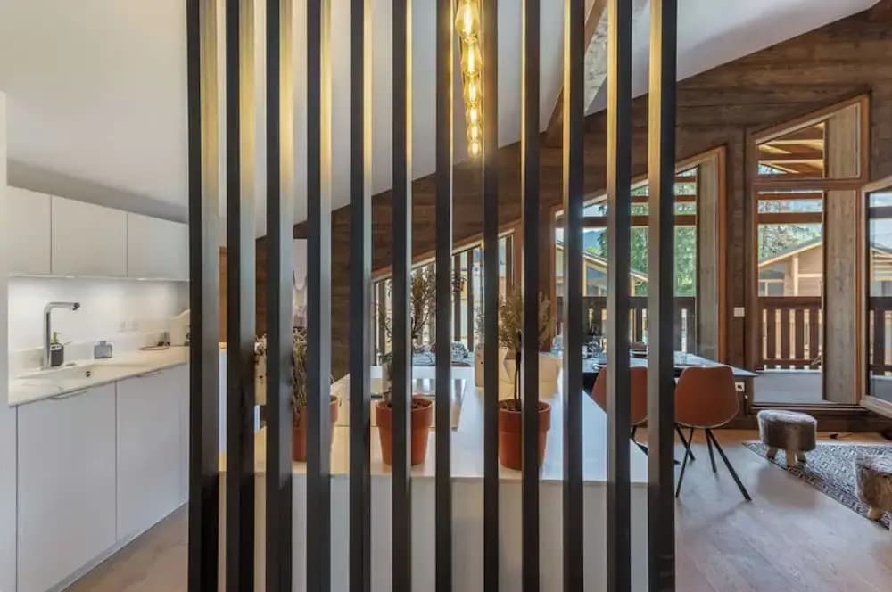 4 Bedroom Duplex With Large Balcony and Parking - Miniature 6