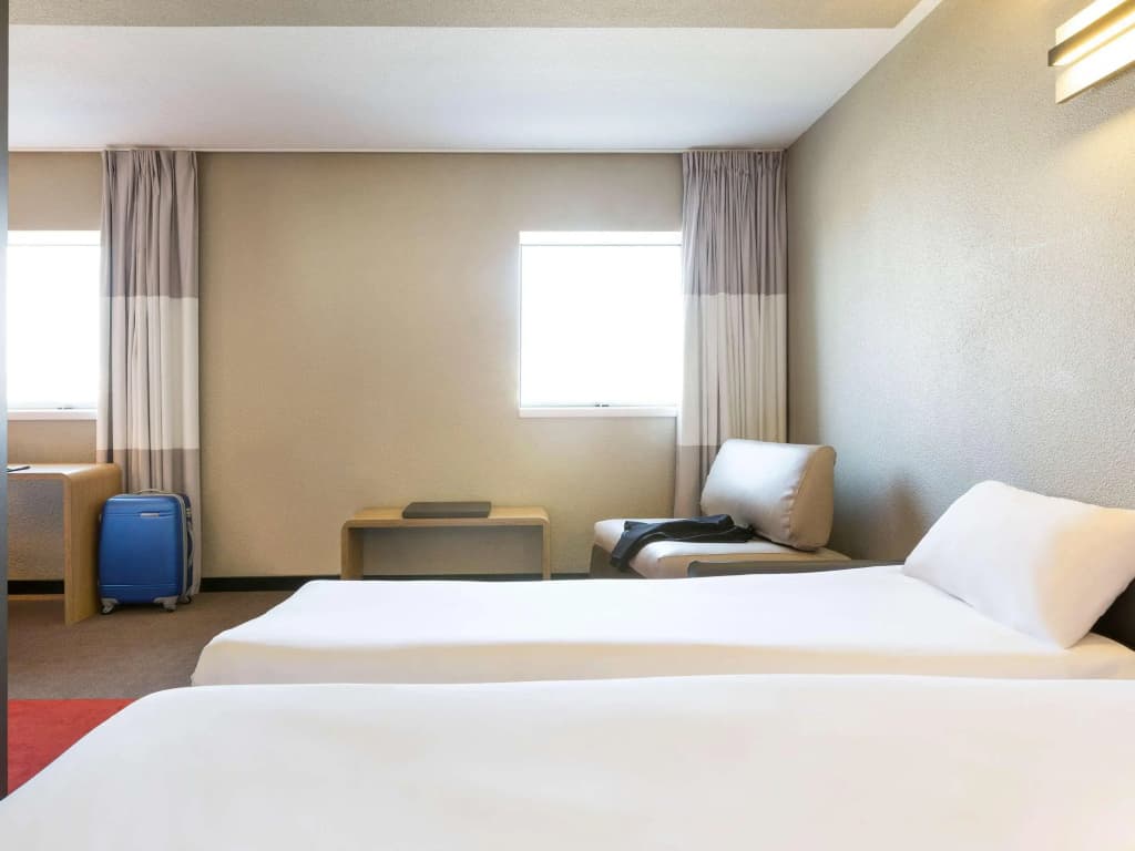 ibis Rennes Centre Gare Sud - Photo 5