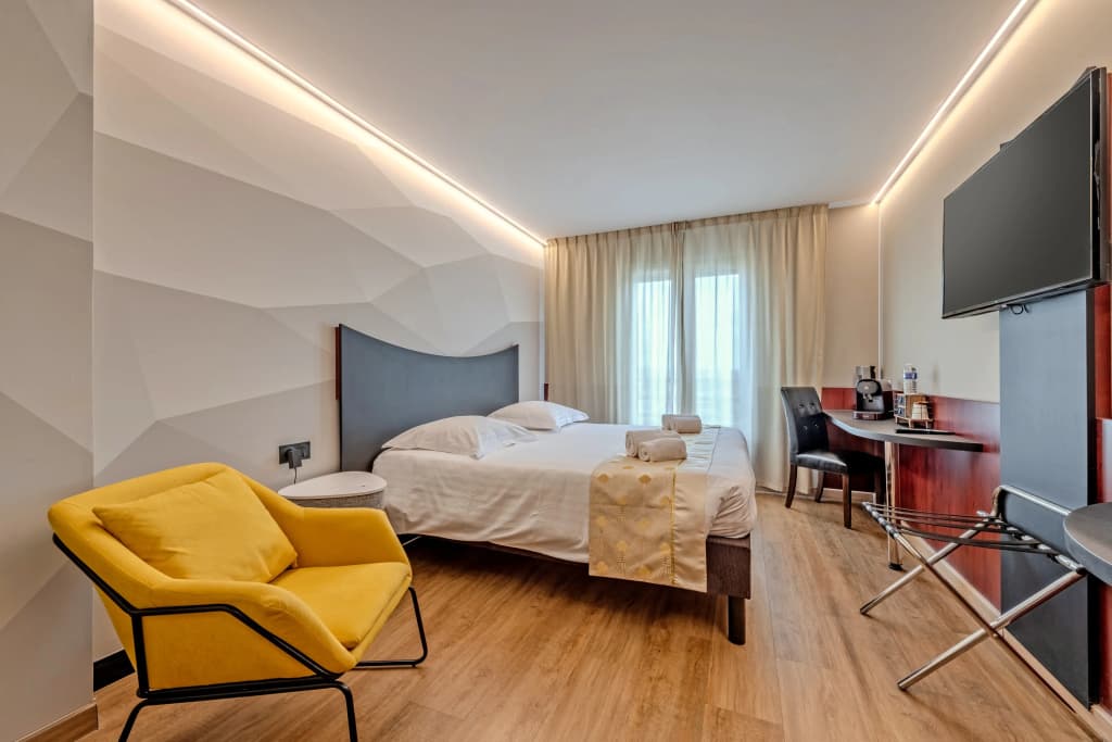 Logis Hotel Center - Miniature 6