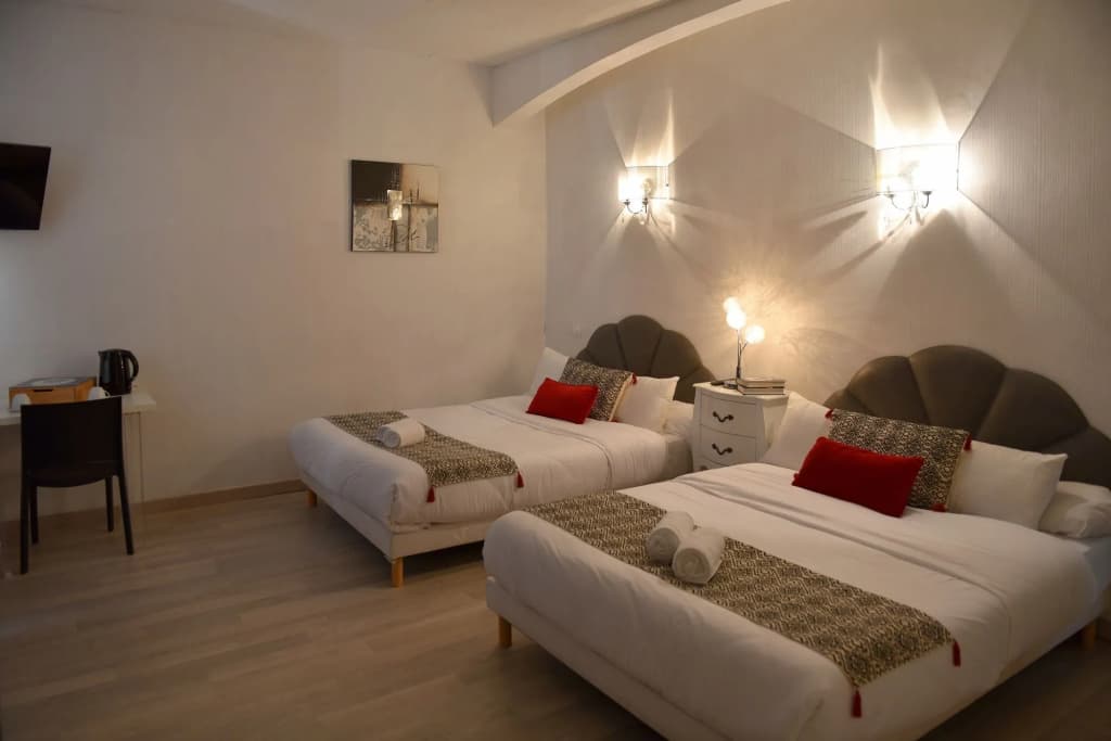 Hôtel du Palais - Photo 3