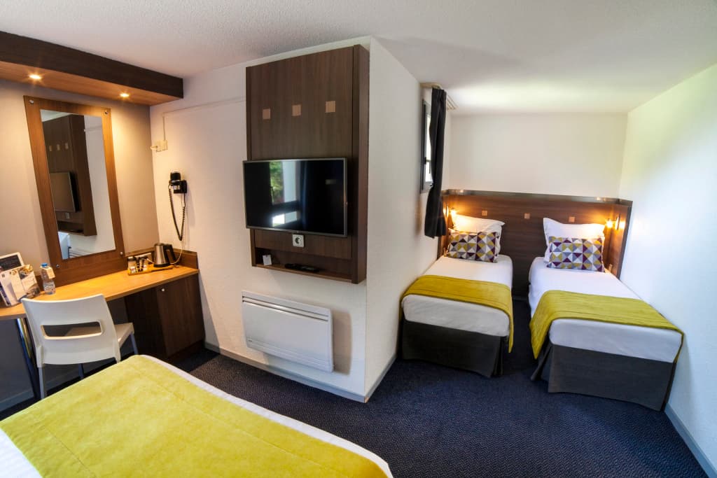 Sure Hotel by Best Western Lille Tourcoing Ex Hotel Garden - Photo 4