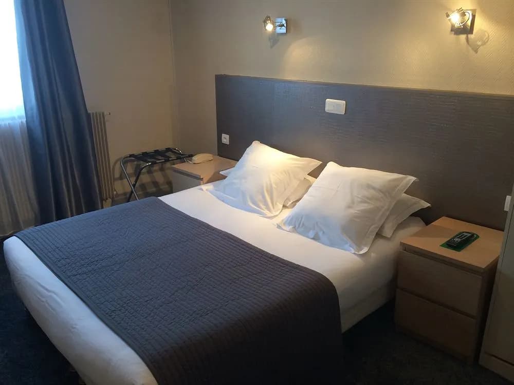 Hôtel Jules - Photo 4