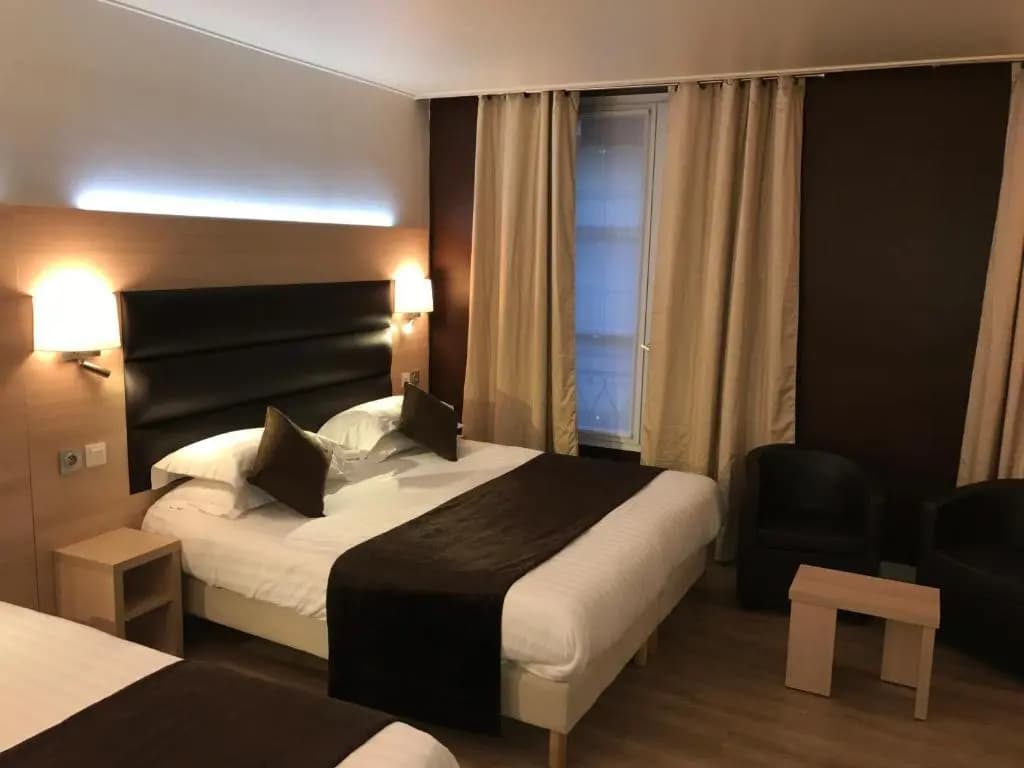 Hotel Unic Renoir Saint Germain - Photo 3