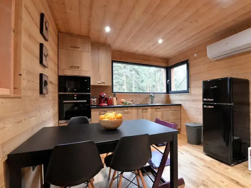 Holiday Home Under the Trees - Photo 4