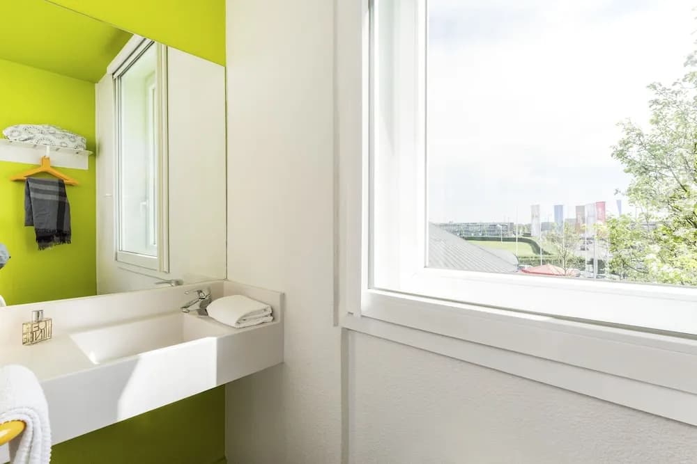 hotelF1 Troyes Sud Parc St Thibault - Miniature 7