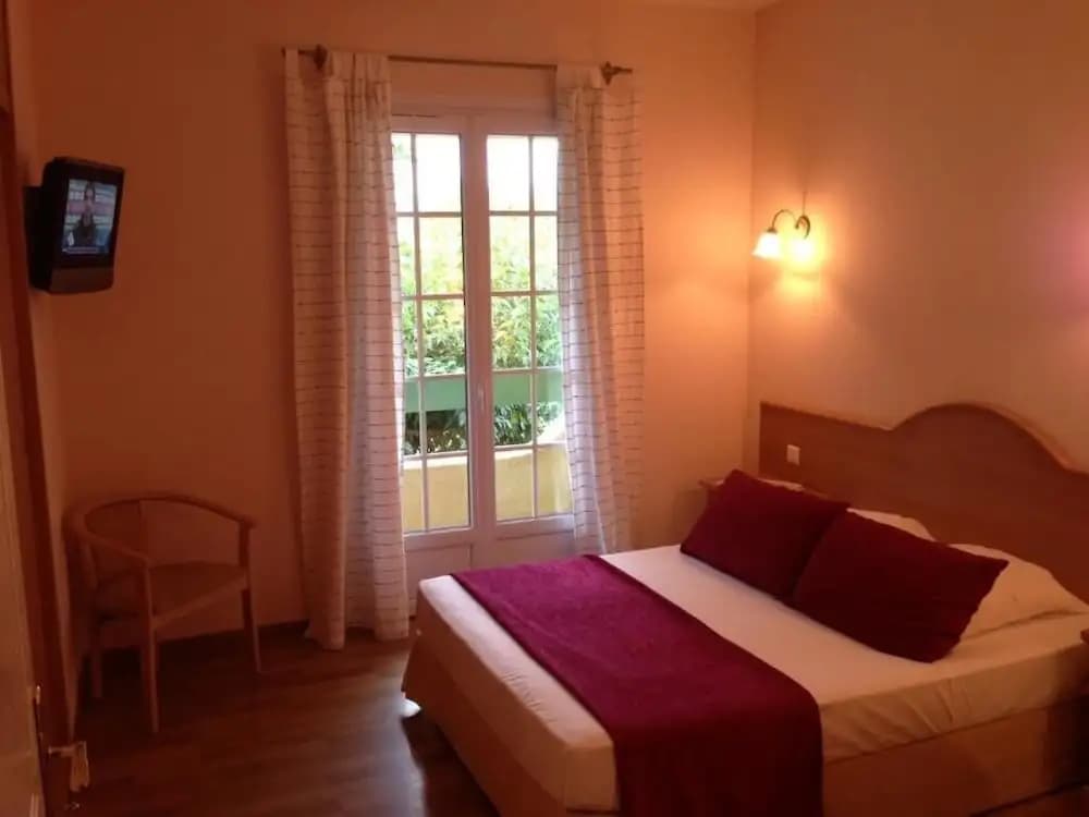 Auberge Les Oliviers - Miniature 2
