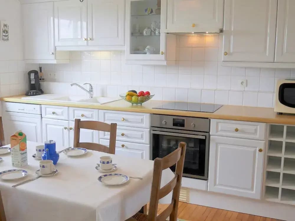 Semi-detached House, Plouguerneau - Miniature 5
