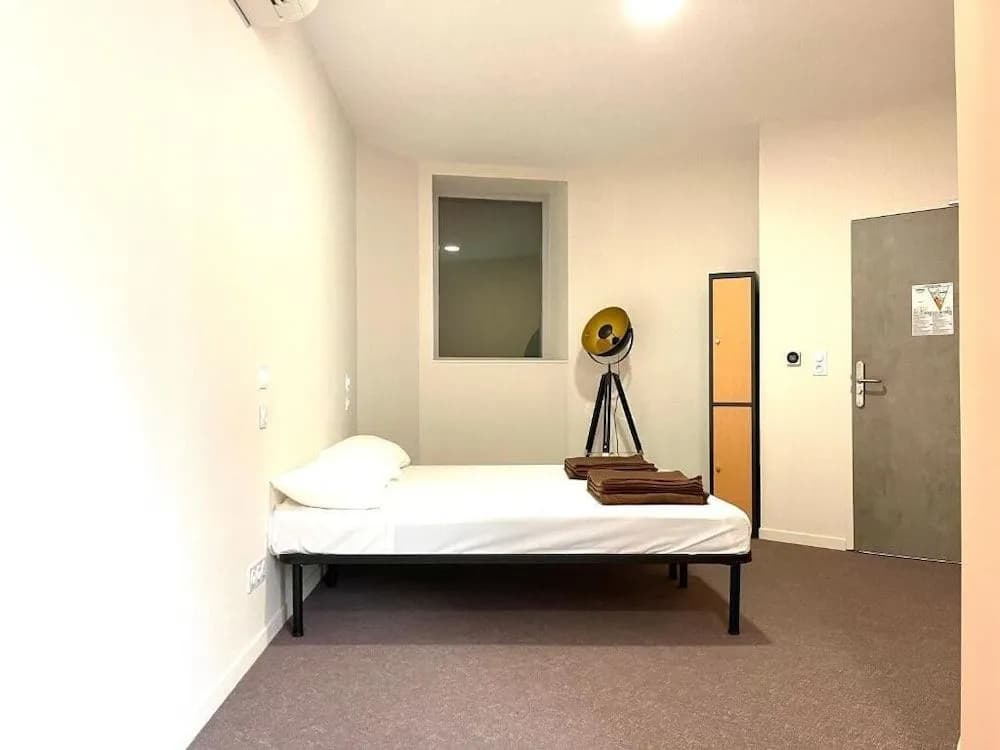 Hostel Flamingo Nîmes Centre Gare - Photo 5
