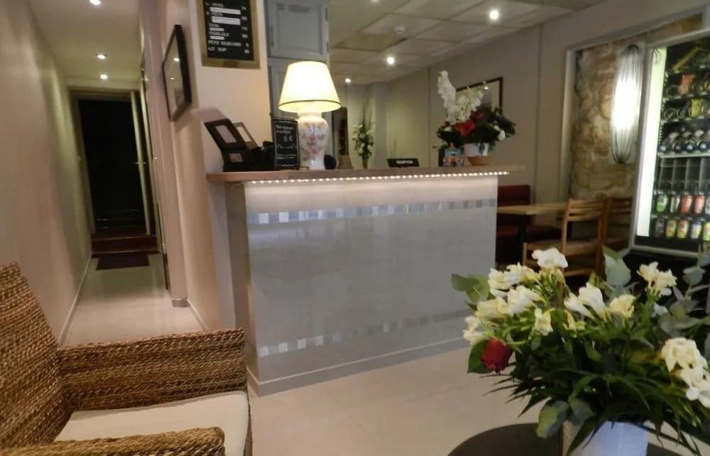 Hotel Bellan - Photo 2