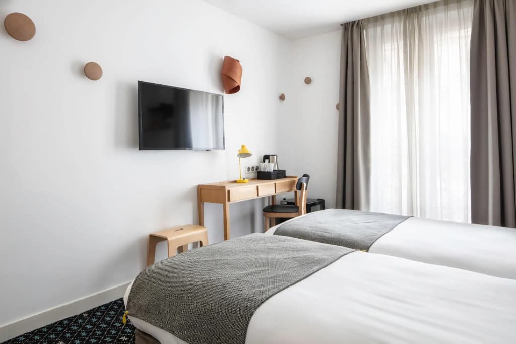 Hôtel Palm - Astotel - Photo 2
