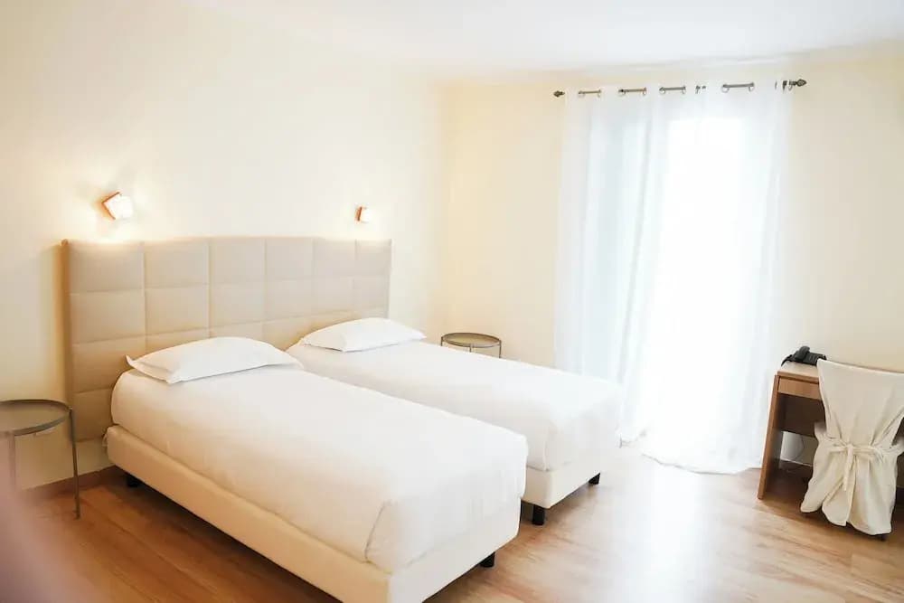 Hôtel Castellu - Miniature 5