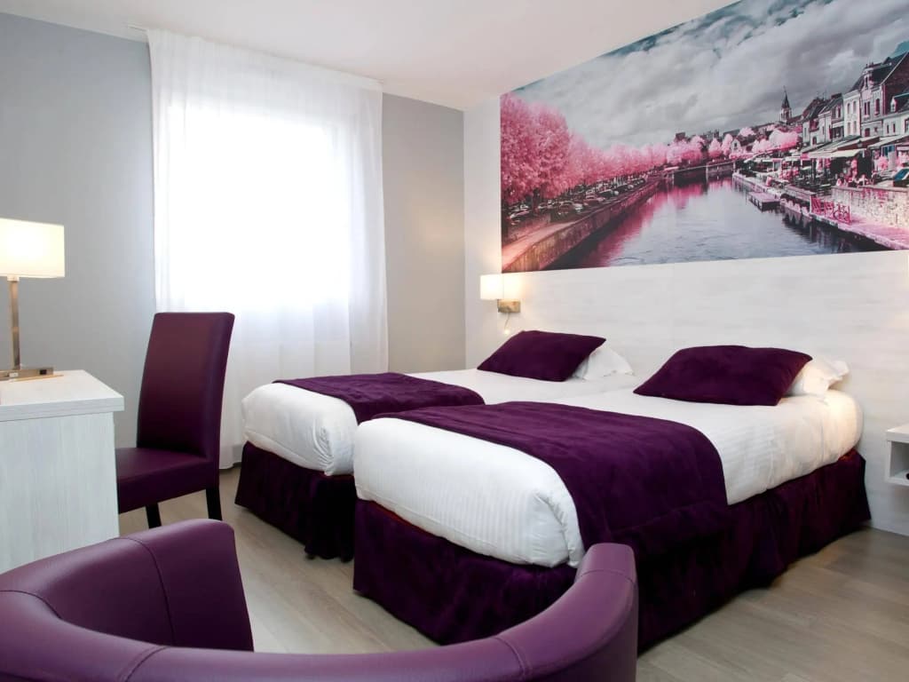 Logis Hôtel - La Chambre d'Amiens - Photo 5