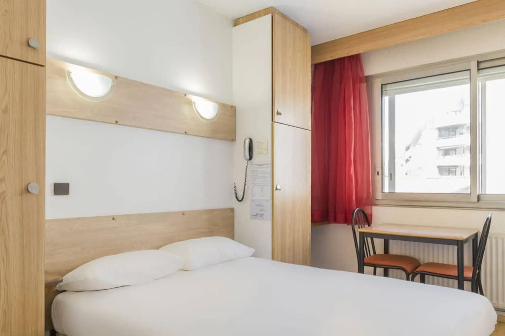 Kyriad Direct Grenoble - Photo 5