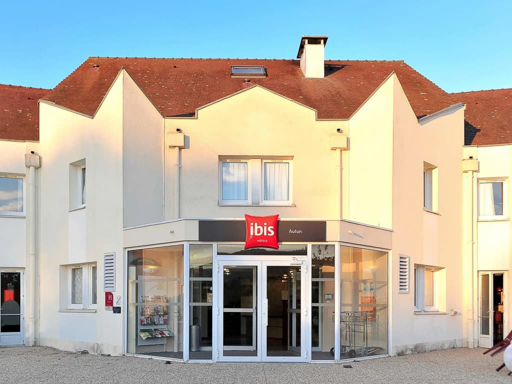 ibis Autun - Photo 1