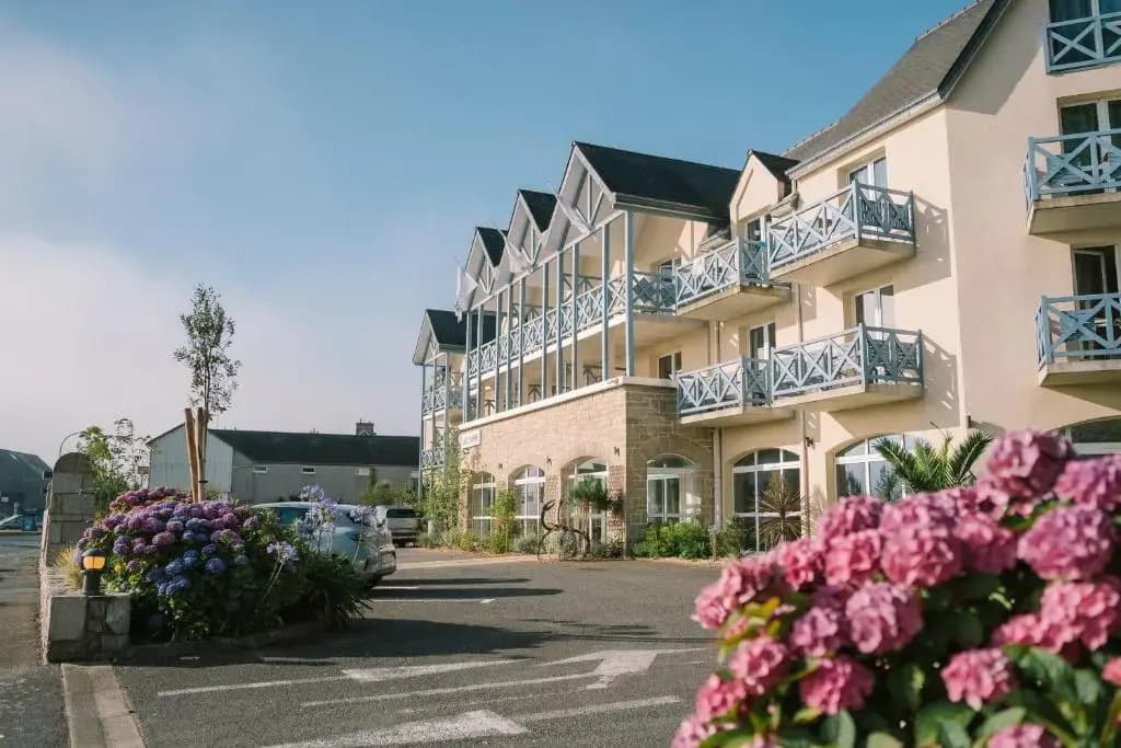 Aigue Marine Logis Hotel et Restaurant - Photo 1