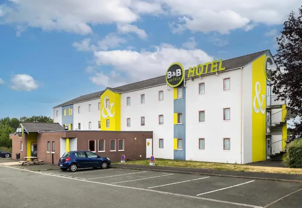 B&B HOTEL Angers 2 Université - Photo 1