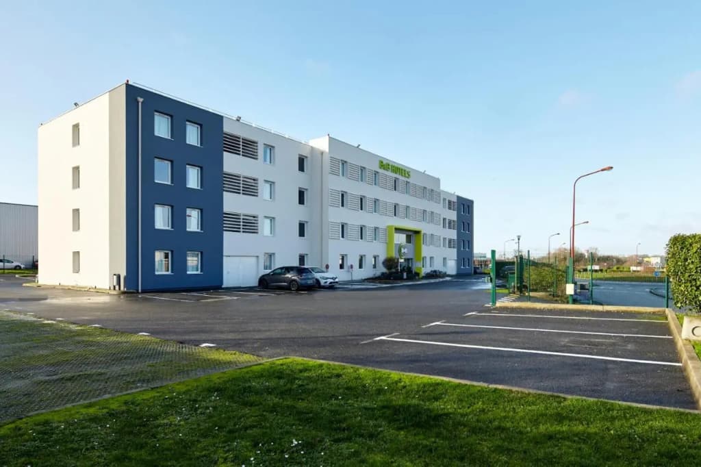 B&B HOTEL Paris Nord Gonesse Parc des Expos - Photo 1