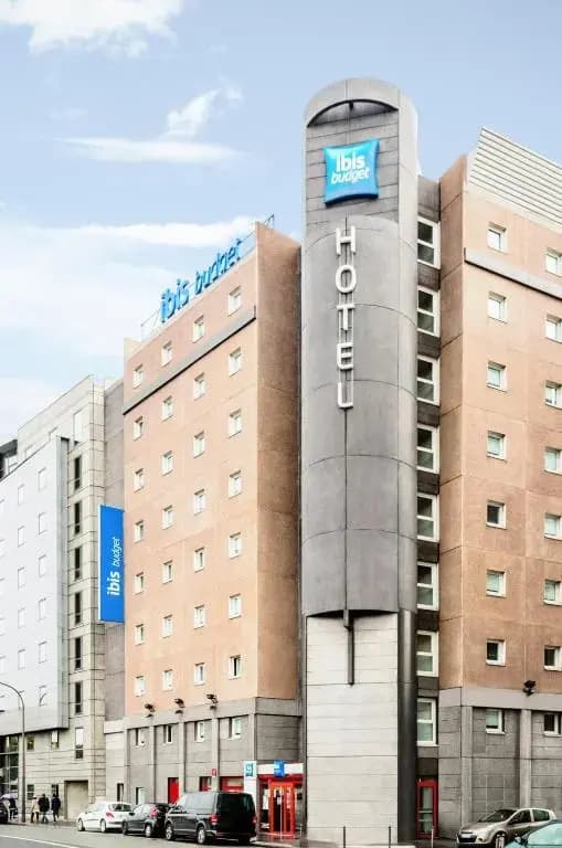 ibis budget Paris Porte d'Italie Est - Photo 1
