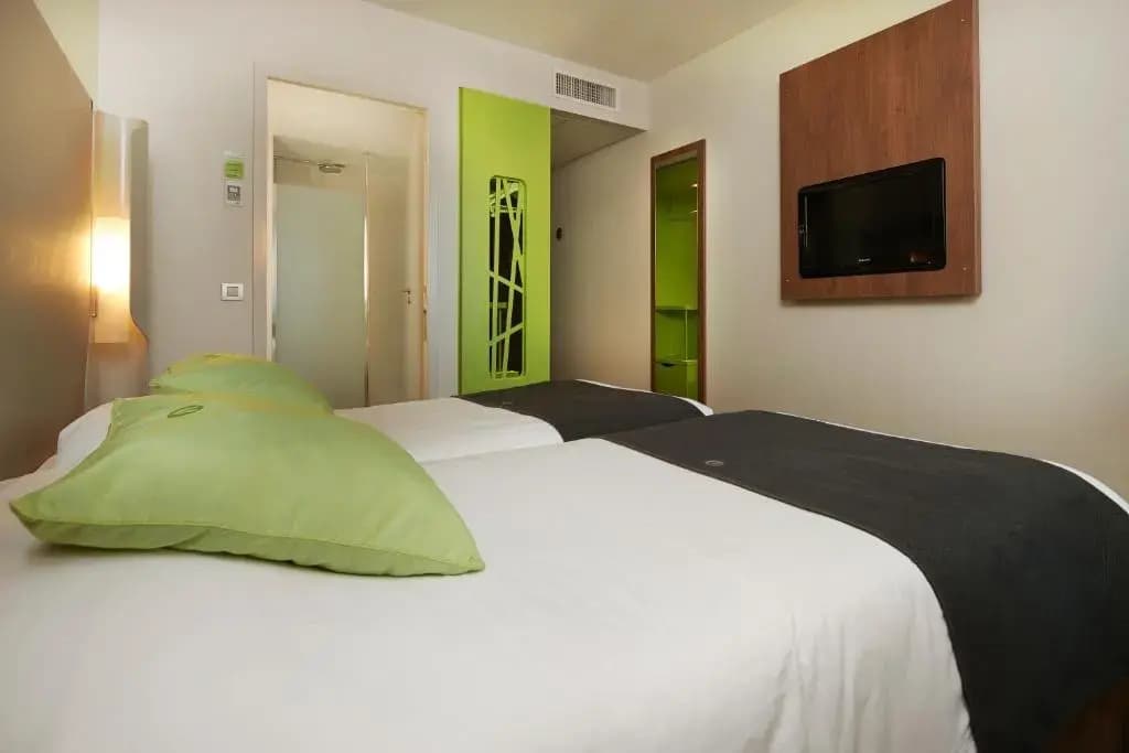 Hotel Campanile Nantes Centre - Saint Jacques - Photo 3