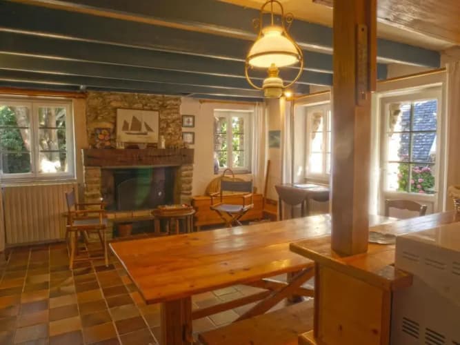 Maison Le Palais, 9 pièces, 14 personnes - FR-1-418-22