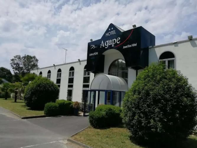 Agape Hotel