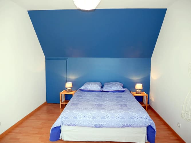 Holiday Home in Plouneour Near Sandy Beach