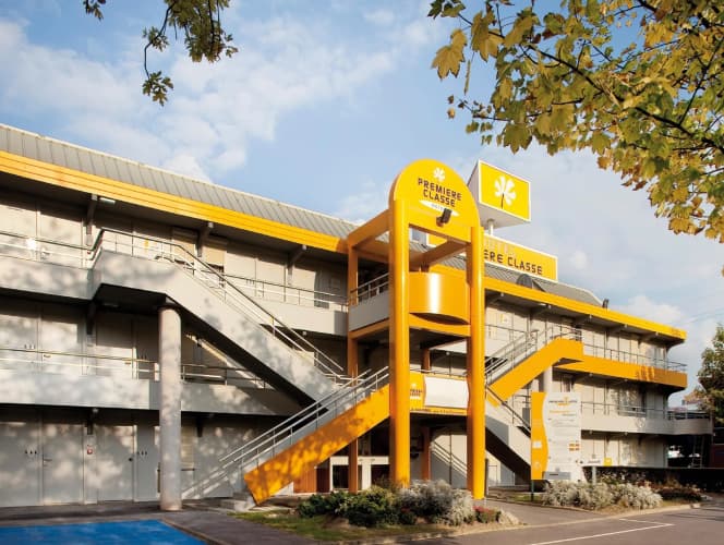 Première Classe Versailles - St Cyr l'Ecole