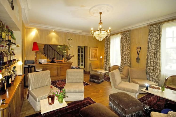 Hôtel Restaurant Claude Darroze
