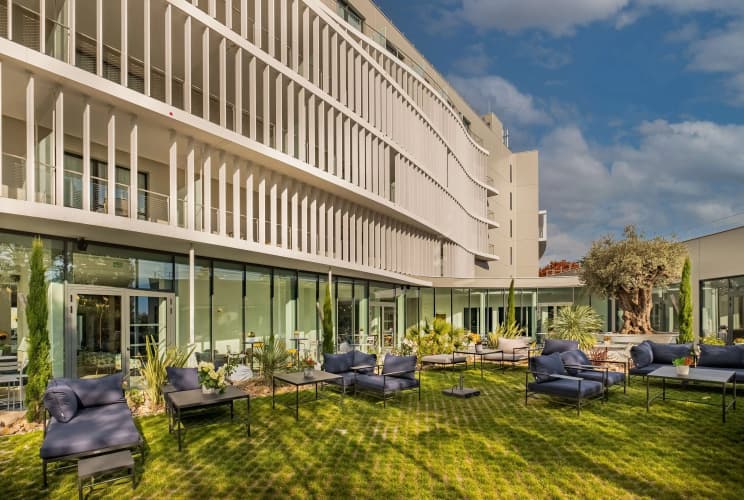 Golden Tulip Lyon Ouest Techlid - Hotel and Spa