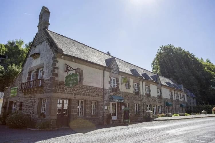 Le Vieux Moulin