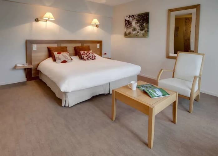 Les Ormes Domaine  Resort