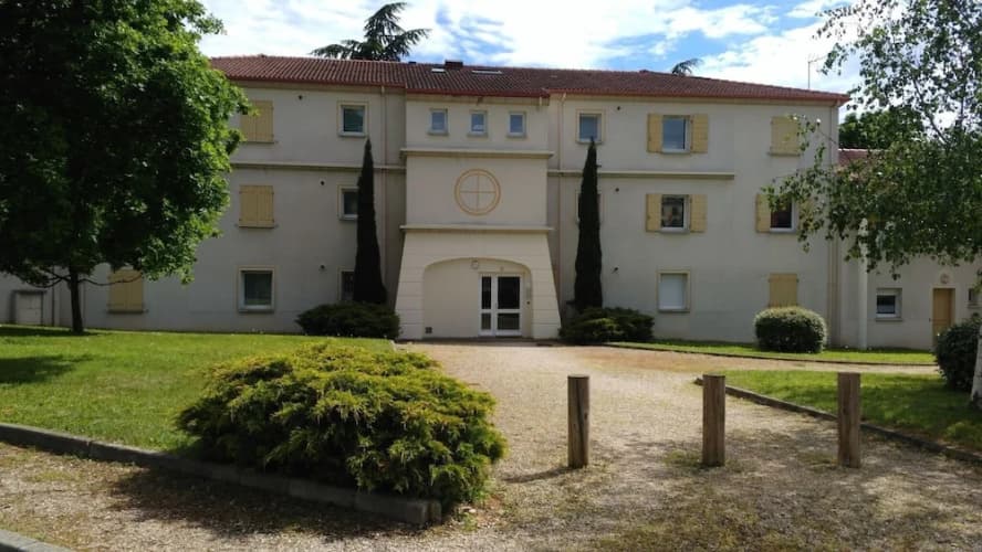 Chambre d'hôtes Les Cottages de Sainte Emilie,hôte privé