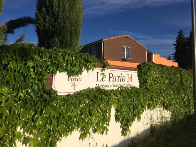 Le Patio34