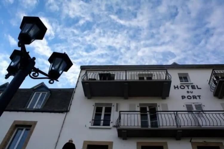 Hôtel du Port Locquirec