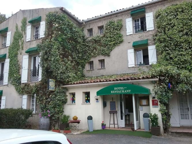Human Hotel Résidence