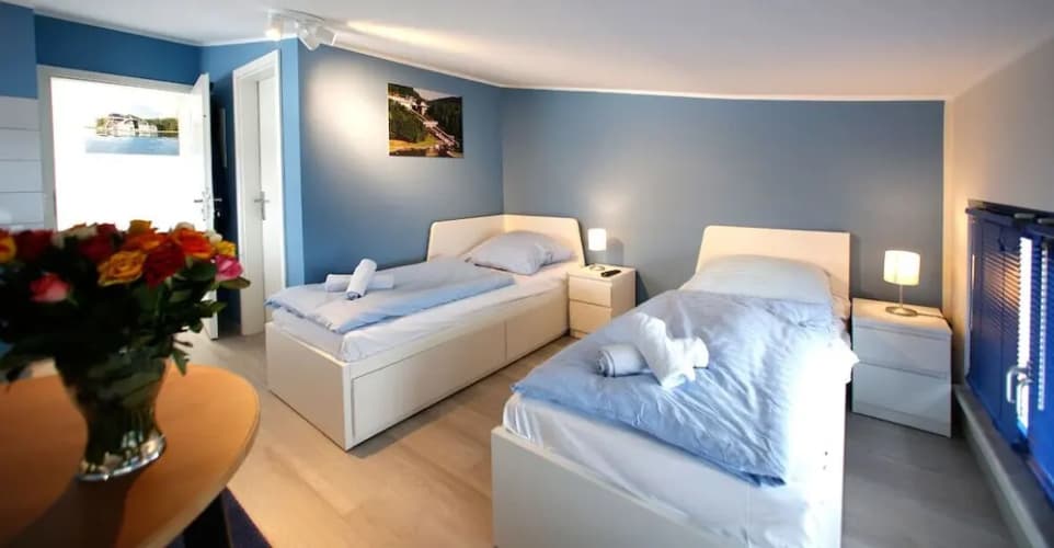 Budget Apartments at Niderviller Harbor by Kuhnle-Tours