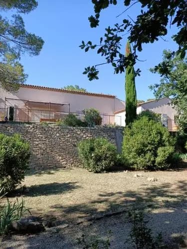 Grande Maison mitoyenne