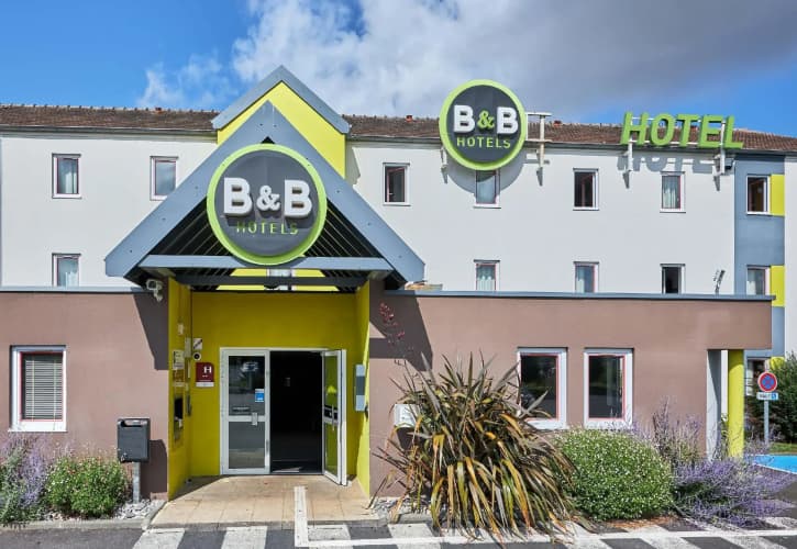 B&B HOTEL Caen Mémorial