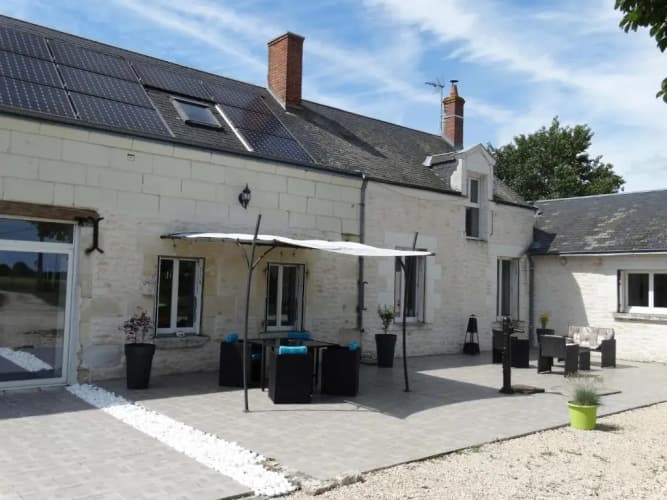 Aux Champs Des Châteaux