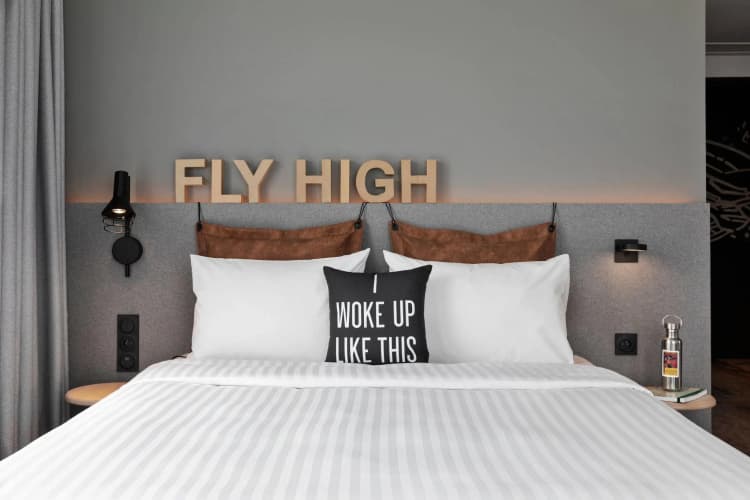 Moxy Lyon Airport