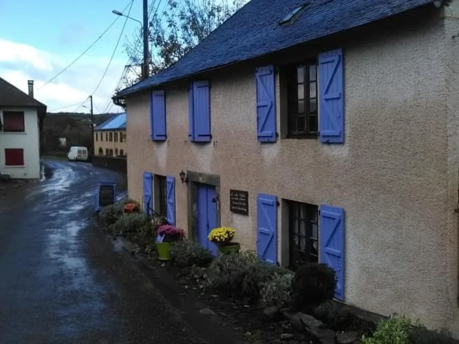 Maison Mariposa - Chambres d'Hôtes et Yourtes