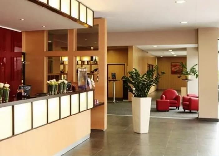 Residhome Suites Paris Sénart