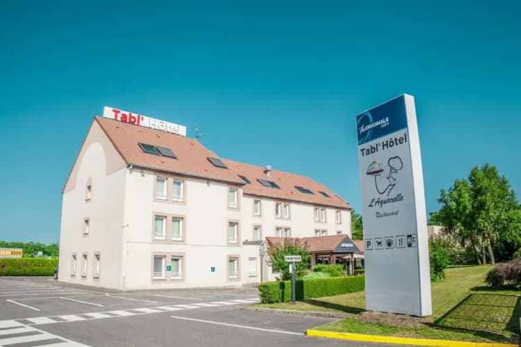 Brit Hotel Confort Amiens